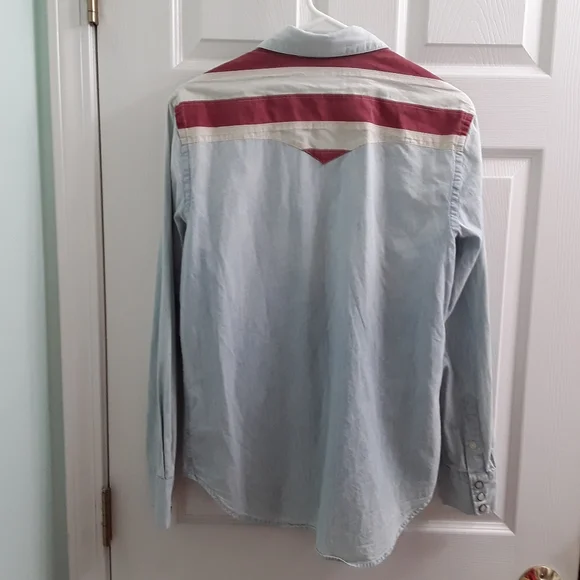 Polo Ralph Lauren Chambray Distressed Flag Pearl Snap Shirt - Picture 6 of 9